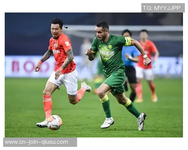 北京中赫国安队与广州富力精彩重播赛况回顾与分析